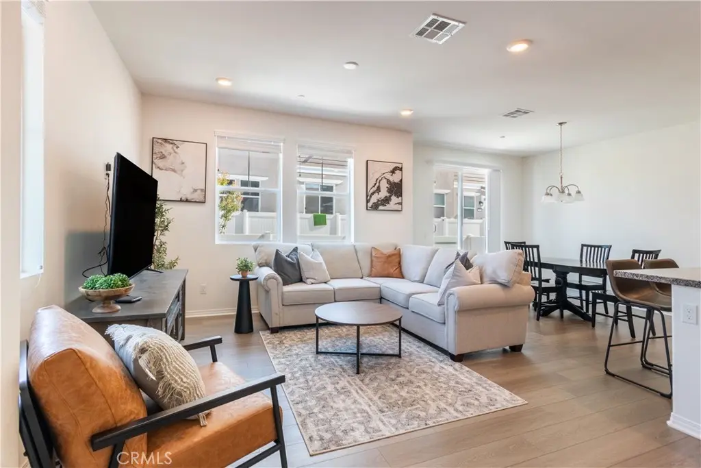 Condominium for sale at 36351 Elizabeth 3108, Wildomar, CA featuring 3 beds and 3 baths