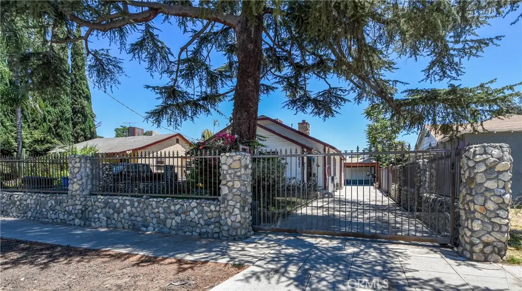2525 Sepulveda, San Bernardino, CA — listing photo 1