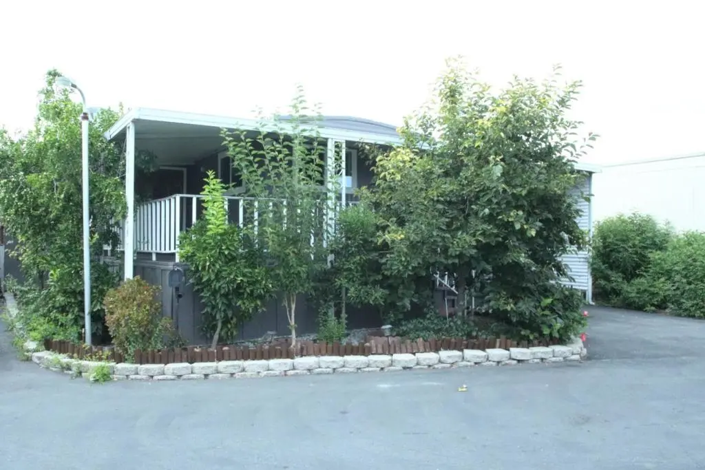 Manufactured In Park for sale at 60 Wilson Way 31, Milpitas, CA featuring 3 beds and 3 baths