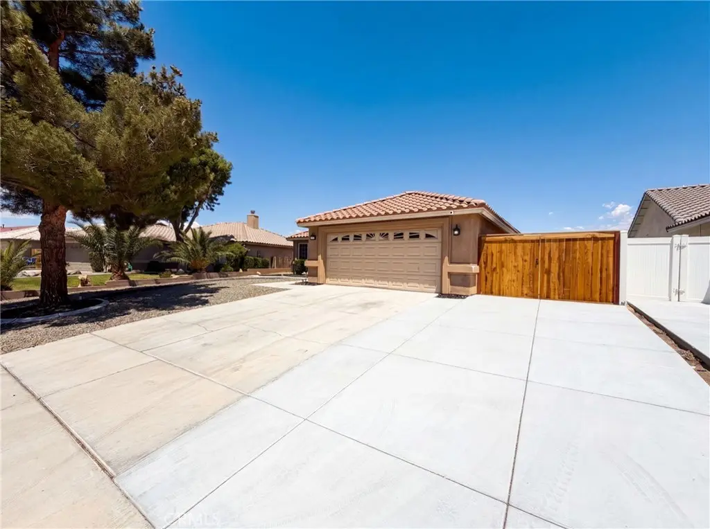 Single Family Residence for sale at 13185 Great Falls, Victorville, CA featuring 4 beds and 2 baths
