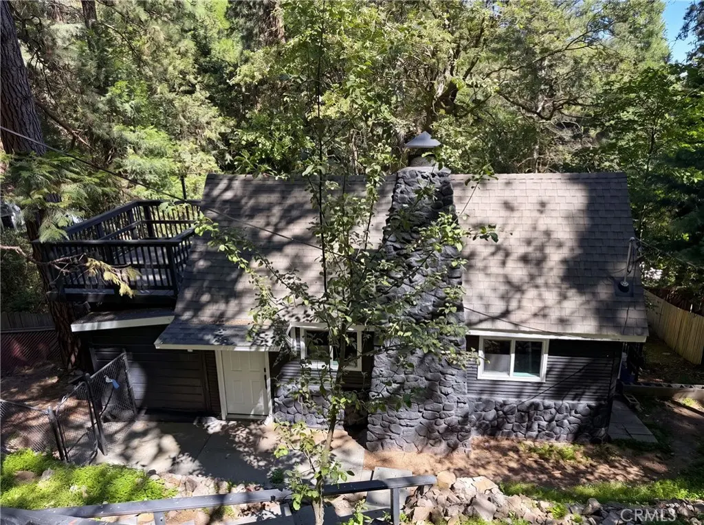 982 Oak, Crestline, CA — listing photo 1