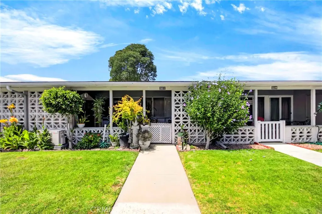 13730 Annandale Drive 32-I, Seal Beach, CA — listing photo 1