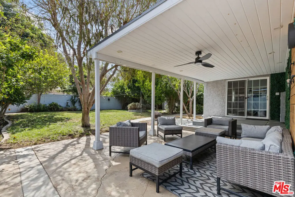 Single Family Residence for sale at 7048 Zelzah Avenue, Los Angeles, CA featuring 3 beds and 2 baths