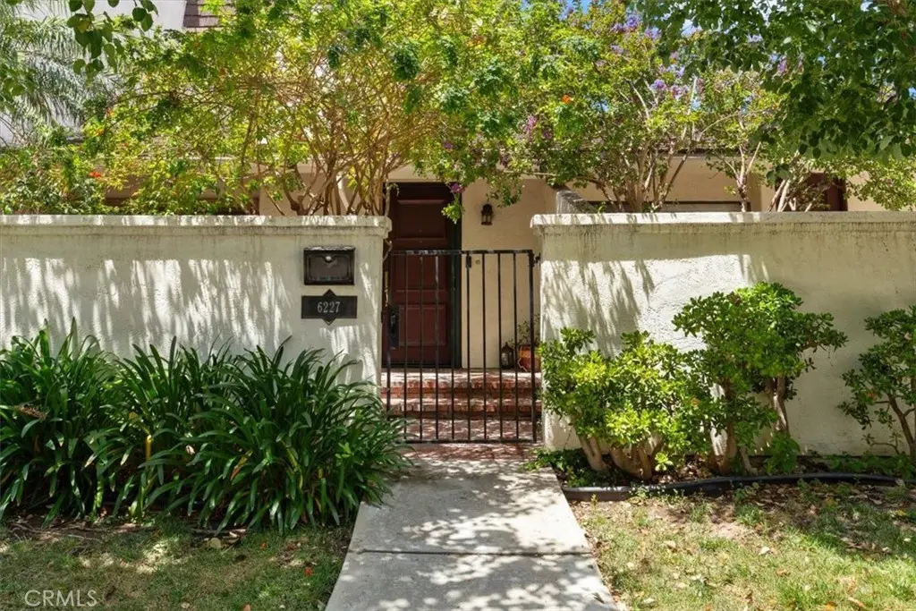 6227 Randi Avenue, Woodland Hills, CA — listing photo 1