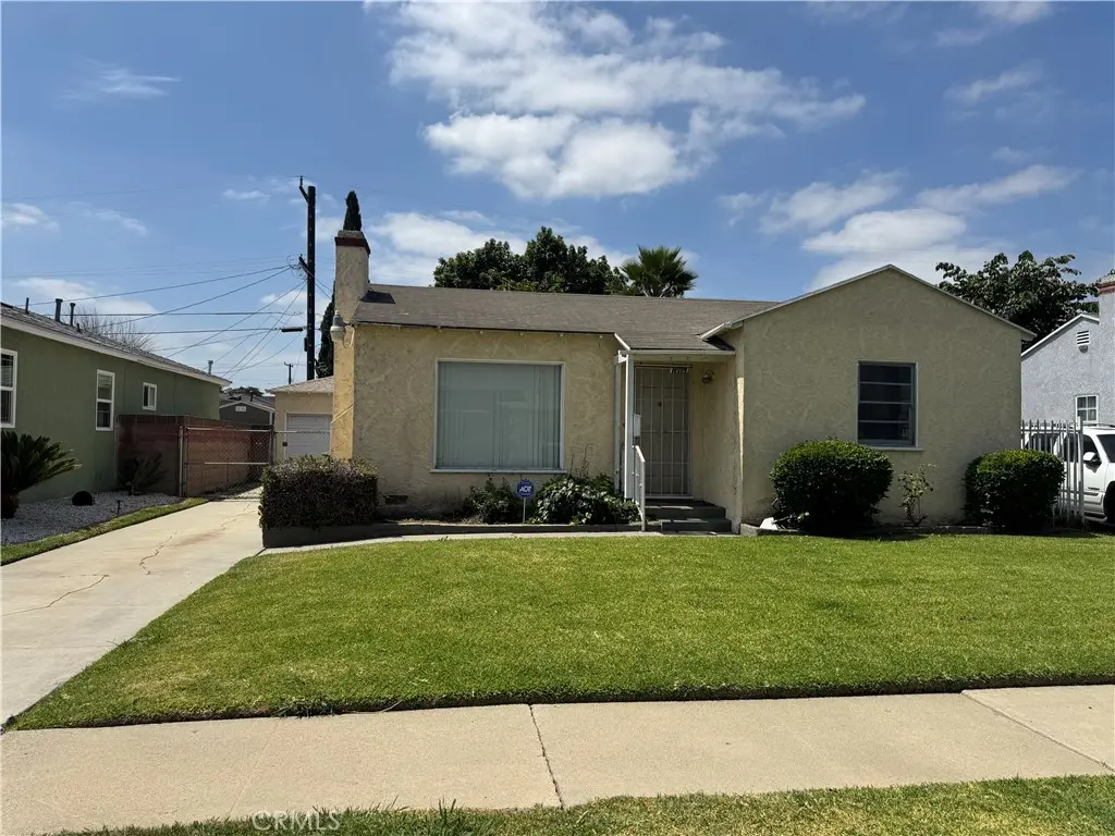 Single Family Residence for sale at 1010 W 127th St, Compton, CA featuring 3 beds and 2 baths