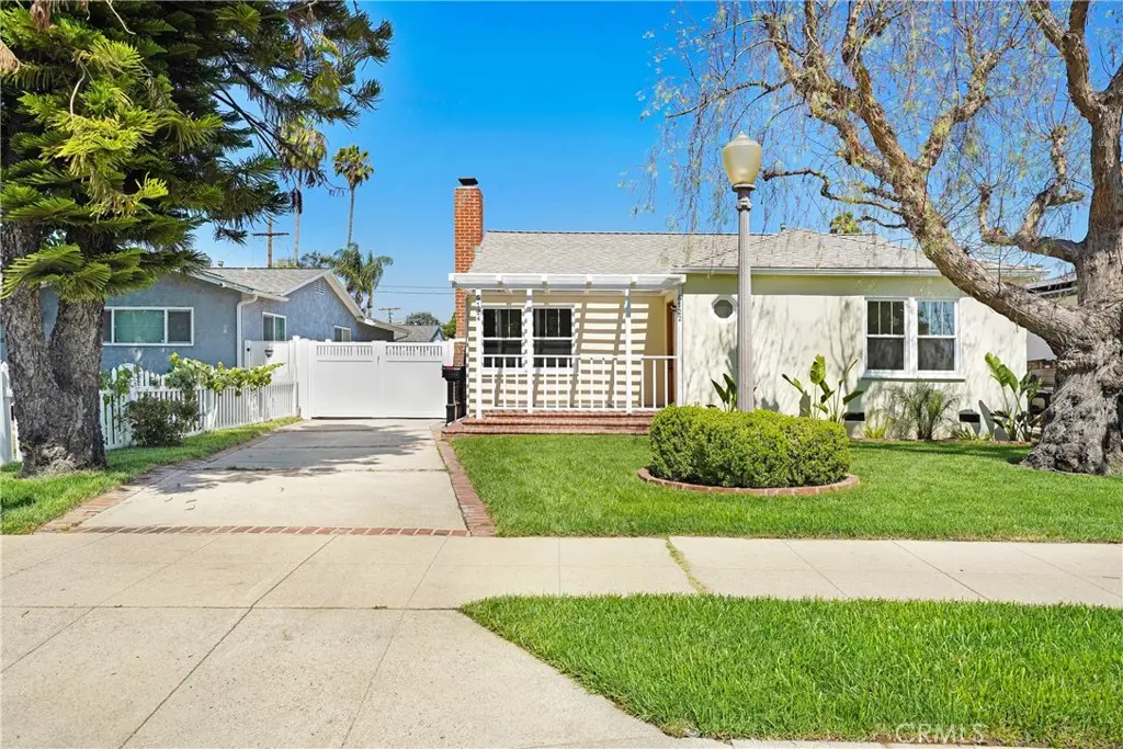 6722 Katherine Ave, Van Nuys, CA — listing photo 1