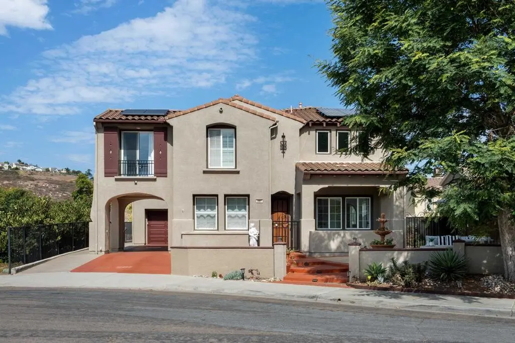 Single Family Residence for sale at 2661 Shadowbrook Way, San Marcos, CA featuring 5 beds and 5 baths