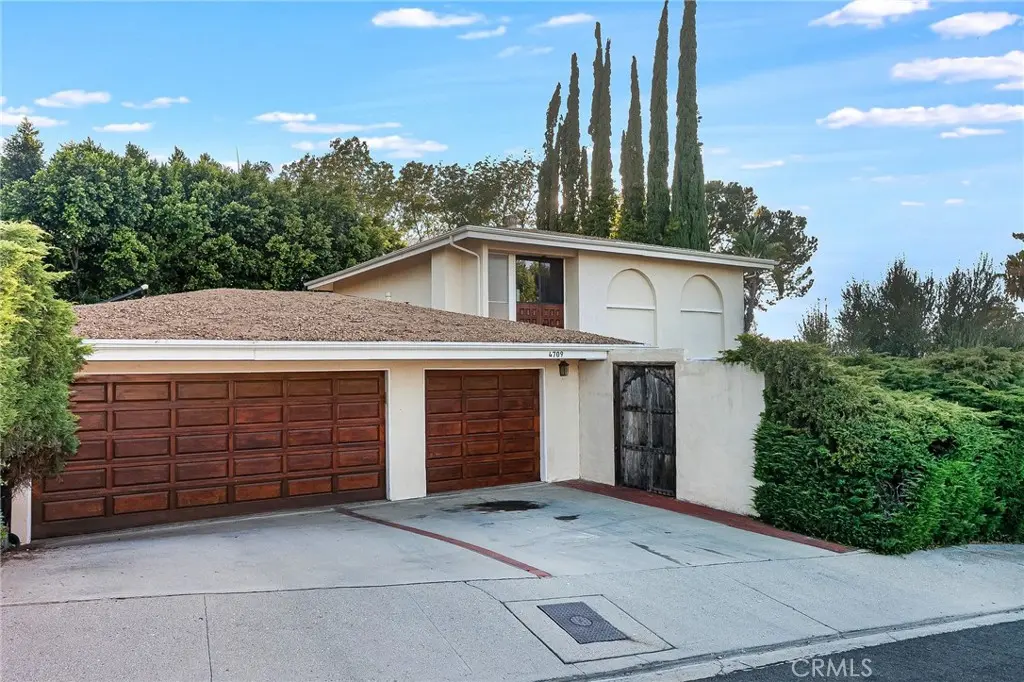 4709 Dunman Avenue, Woodland Hills, CA — listing photo 1