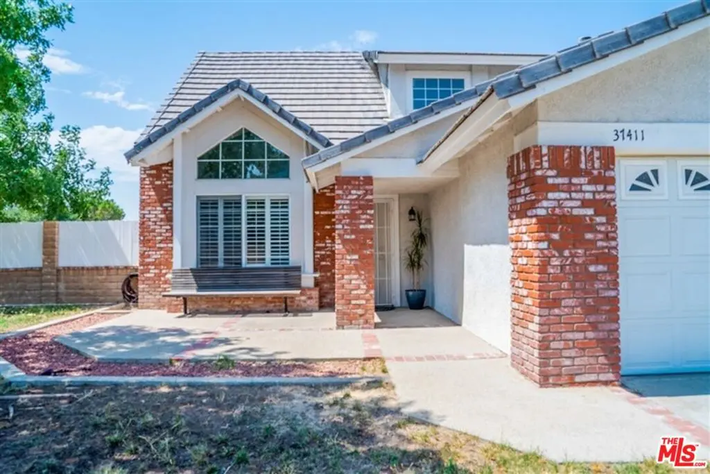 37411 Sheffield Drive, Palmdale, CA — listing photo 1