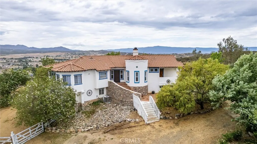 49185 Tomahawk Court, Aguanga, CA — listing photo 1