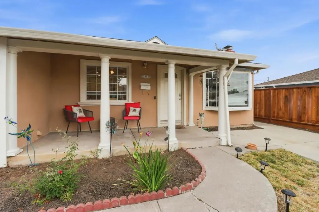 Single Family Residence for sale at 2918 Sherbrooke Way, San Jose, CA featuring 3 beds and 2 baths