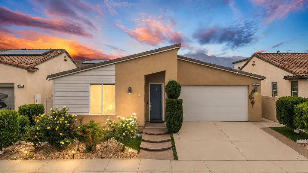1530 Village Green Way, Beaumont, CA — listing photo 1