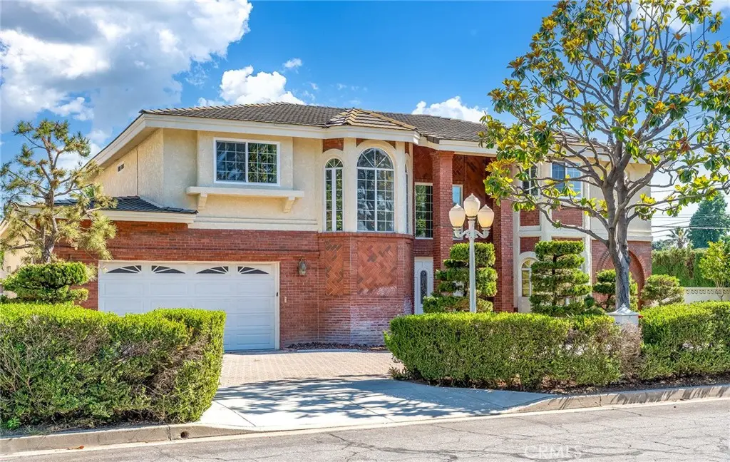 Single Family Residence for sale at 188 W Arthur, Arcadia, CA featuring 5 beds and 4 baths