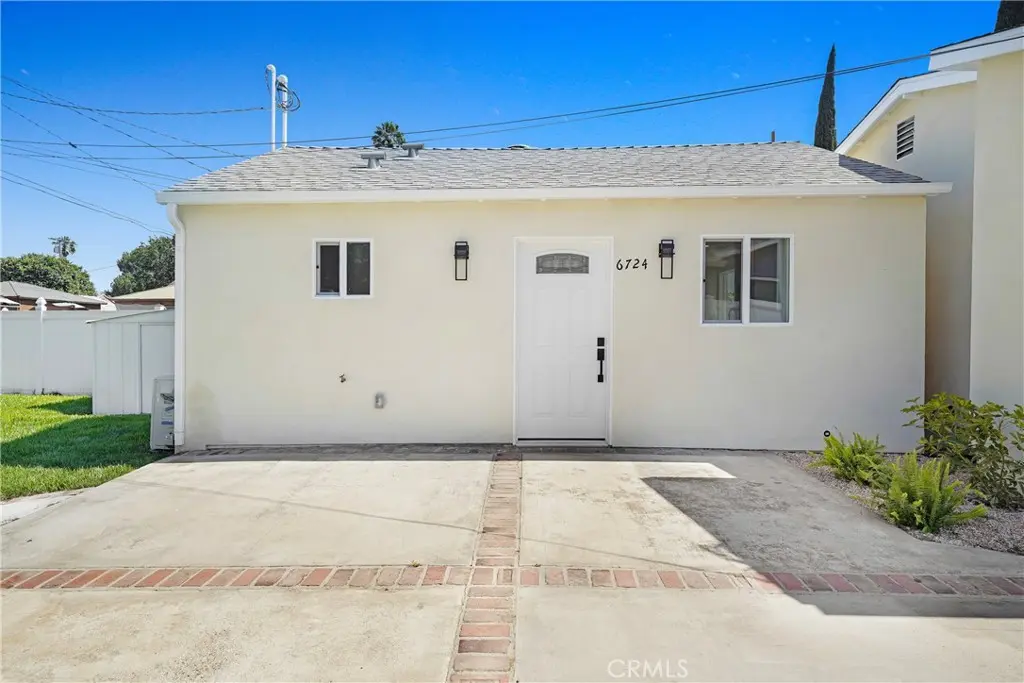 6724 Katherine Avenue, Van Nuys, CA — listing photo 1