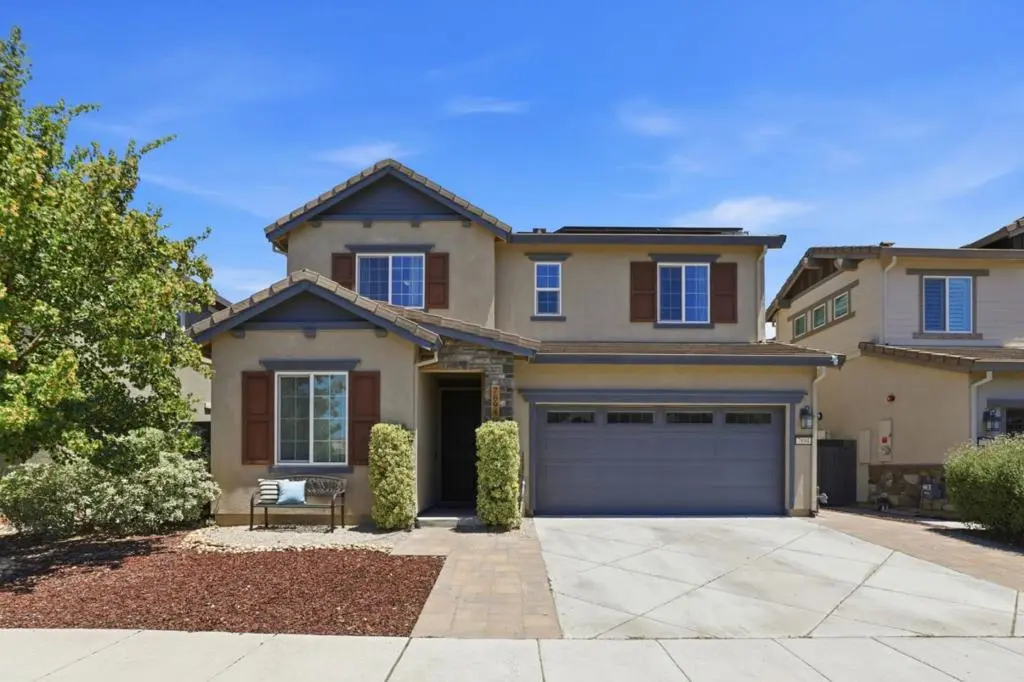 7894 Mustard Seed Way, Gilroy, CA — listing photo 1
