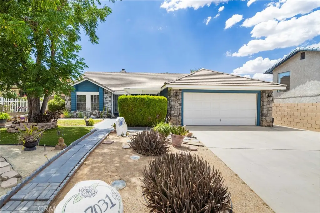 Single Family Residence for sale at 37031 La Contempo, Palmdale, CA featuring 3 beds and 2 baths