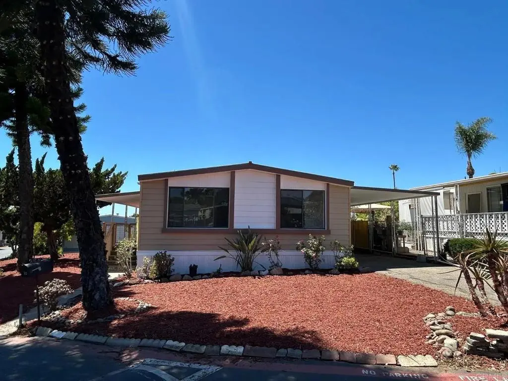 2907 S Santa Fe Drive 52, San Marcos, CA — listing photo 1