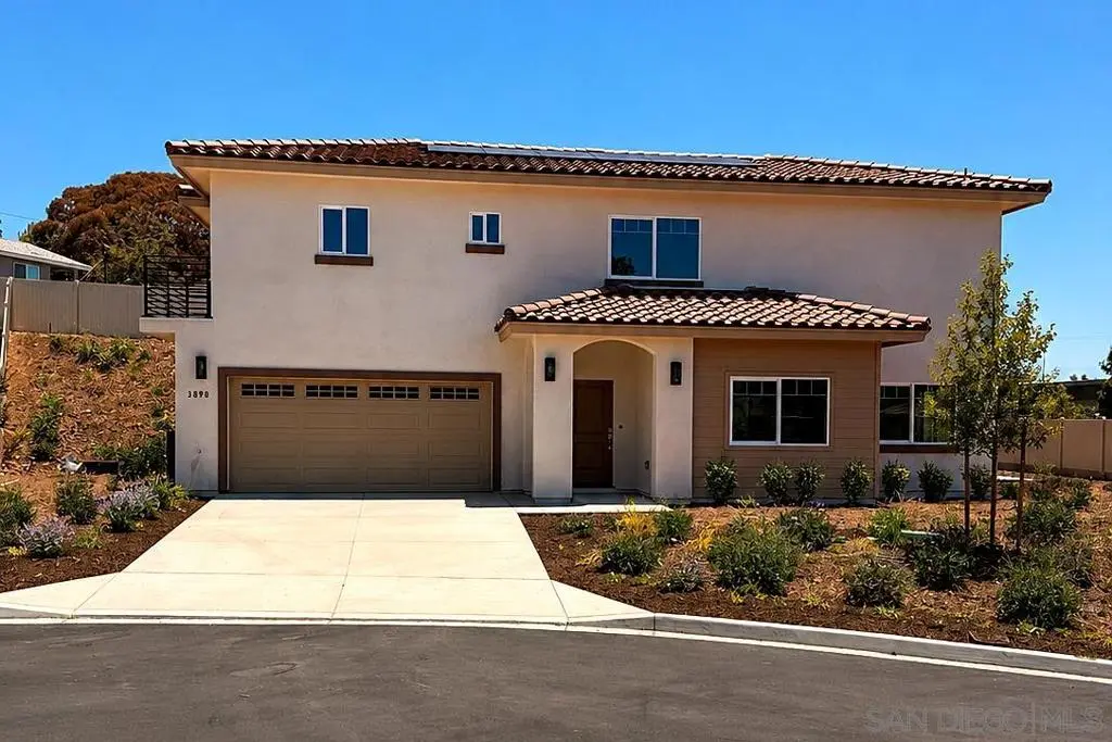 3890 Rojo Tierra Rd, La Mesa, CA — listing photo 1