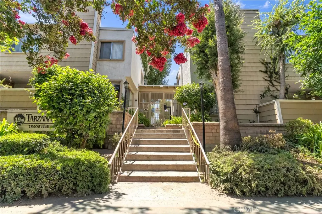 18408 Hatteras 44, Tarzana, CA — listing photo 1