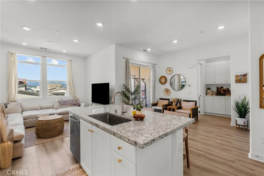 27466 Mercantile Court 303, Valencia, CA — listing photo 1