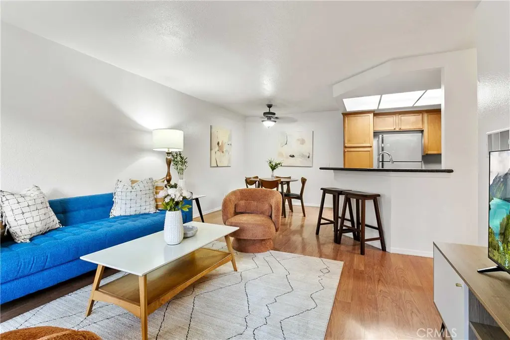 Condominium for rent at 12588 Carmel Creek Road 27, San Diego, CA featuring 2 beds and 2 baths
