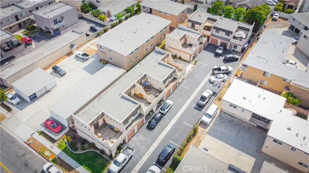 18911 Florida Street, Huntington Beach, CA — listing photo 1