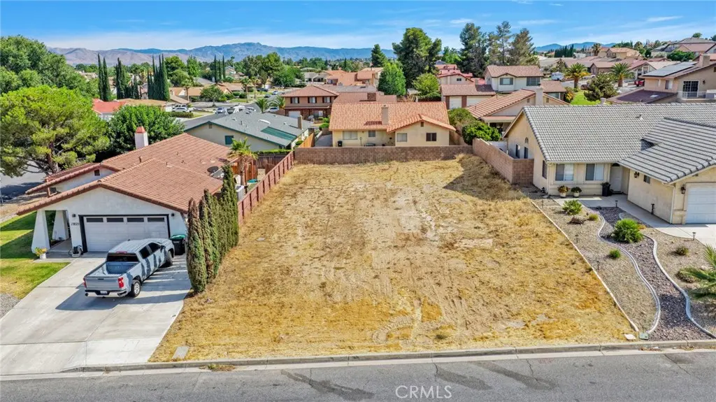 17815 Vista Point, Victorville, CA — listing photo 1