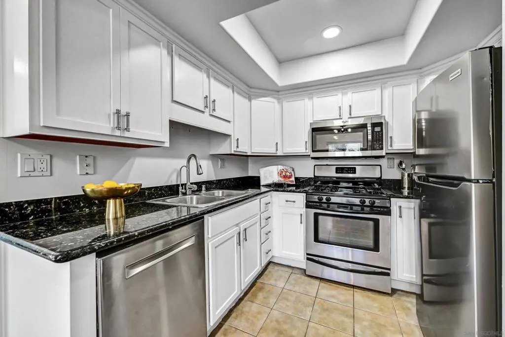 100 Sea Cliff 106, Oceanside, CA — listing photo 1