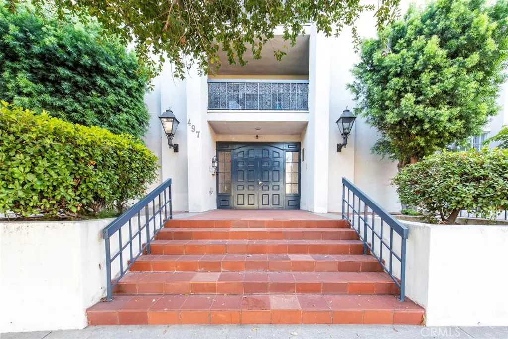 497 S El Molino Avenue 205, Pasadena, CA — listing photo 1