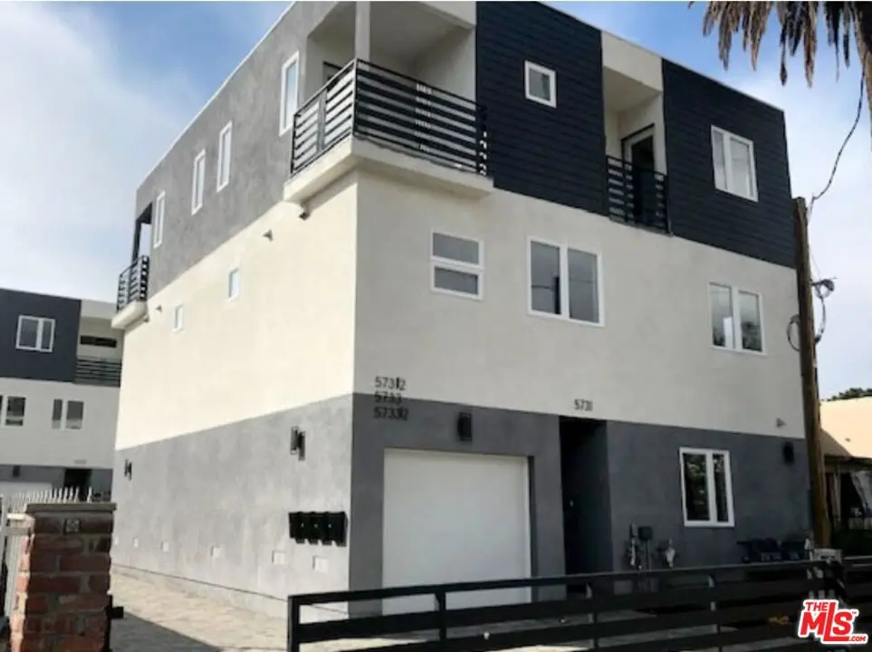 5733 1/2 Fulcher Avenue, North Hollywood, CA — listing photo 1