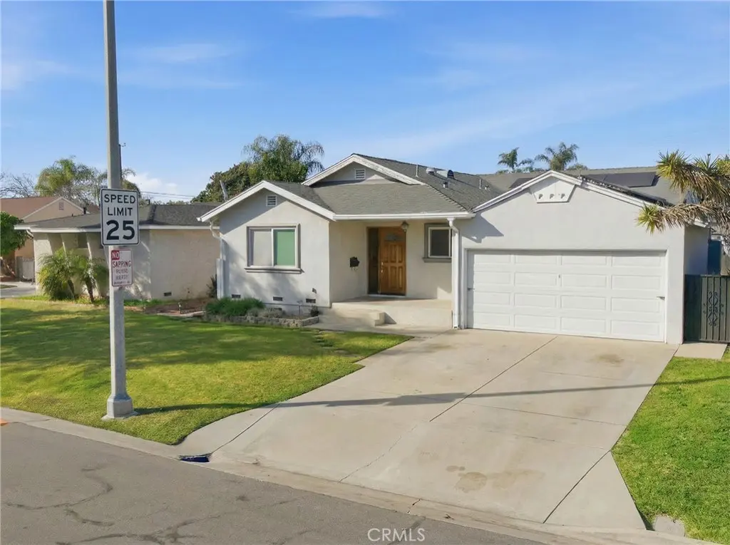 6545 Dos Rios Rd, Downey, CA — listing photo 1