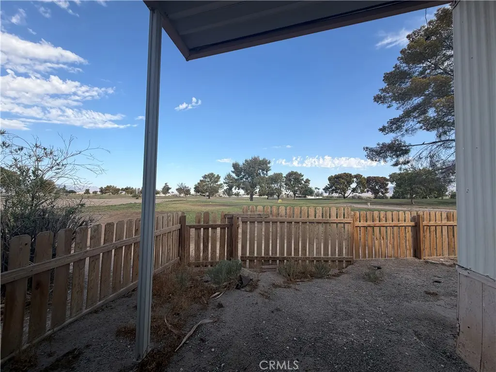 3589 Wells Rd. 13, Blythe, CA — listing photo 1
