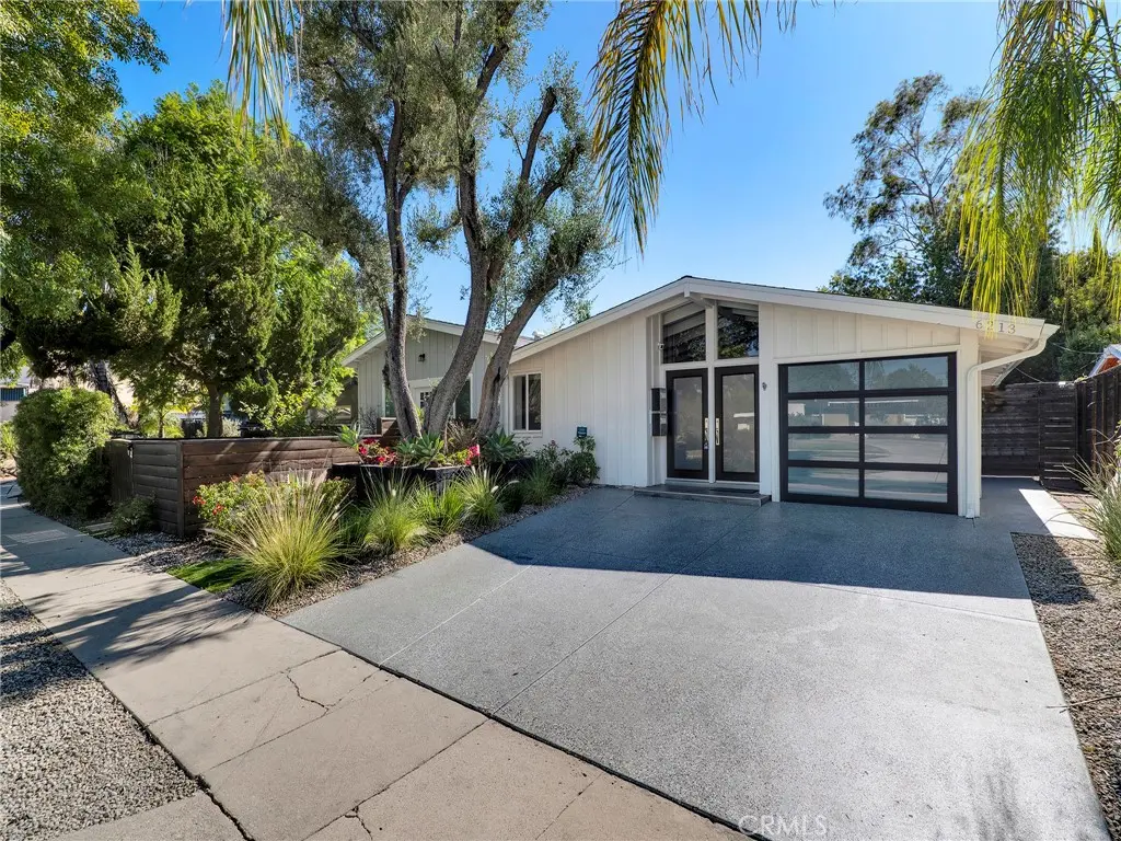 6213 Lubao, Woodland Hills, CA — listing photo 1