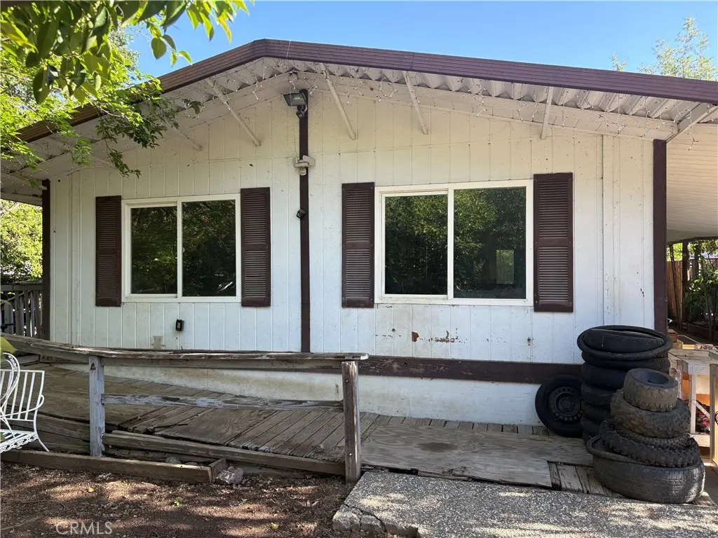 6894 La Helena, Lucerne, CA — listing photo 1