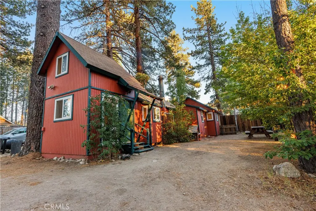 470 Georgia Street, Big Bear Lake, CA — listing photo 1