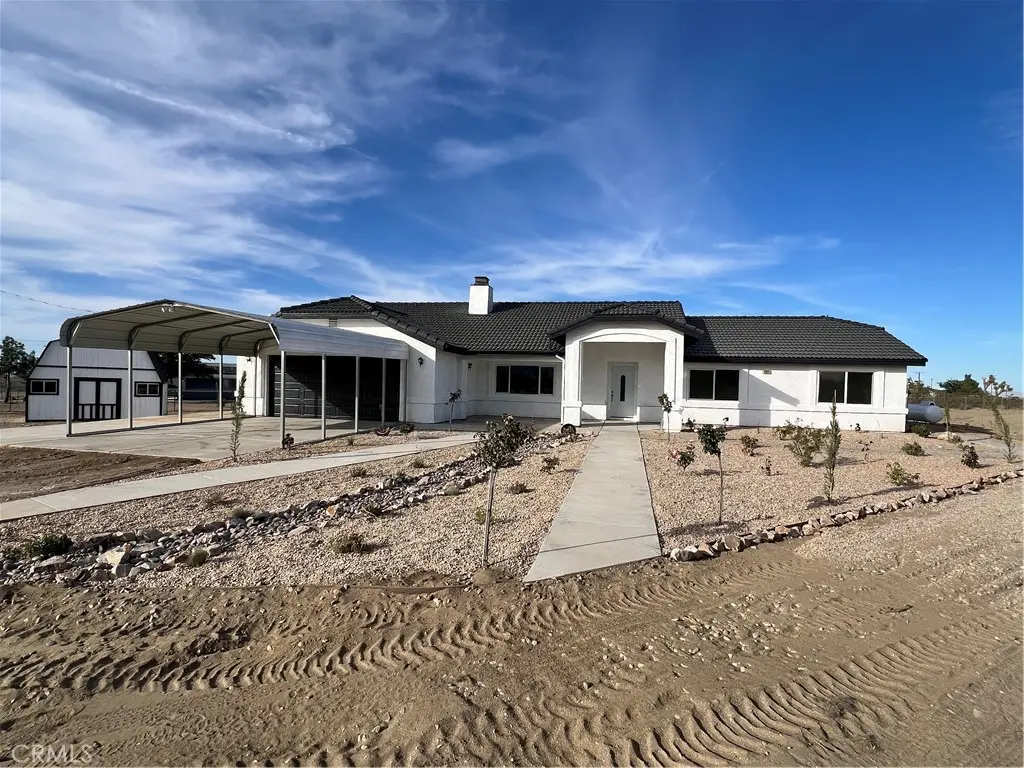 12911 Corton St, Phelan, CA — listing photo 1