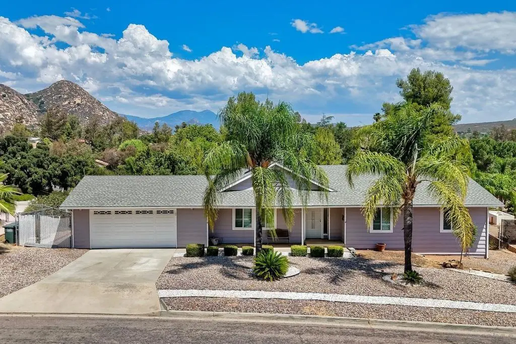 16239 Daza Dr, Ramona, CA — listing photo 1