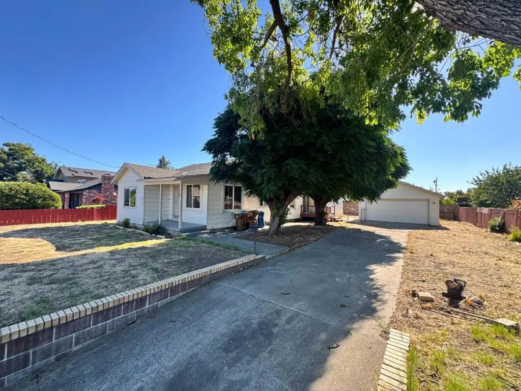Single Family Residence for sale at 1925 Alpha Way, Antioch, CA featuring 3 beds and 2 baths