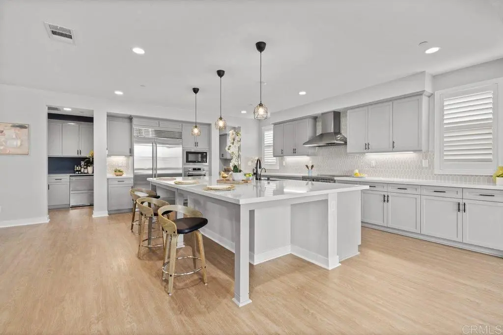 39210 Stallion Drive, Palmdale, CA — listing photo 1