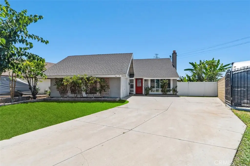 Single Family Residence for sale at 3338 E Radcliffe, Anaheim, CA featuring 3 beds and 2 baths