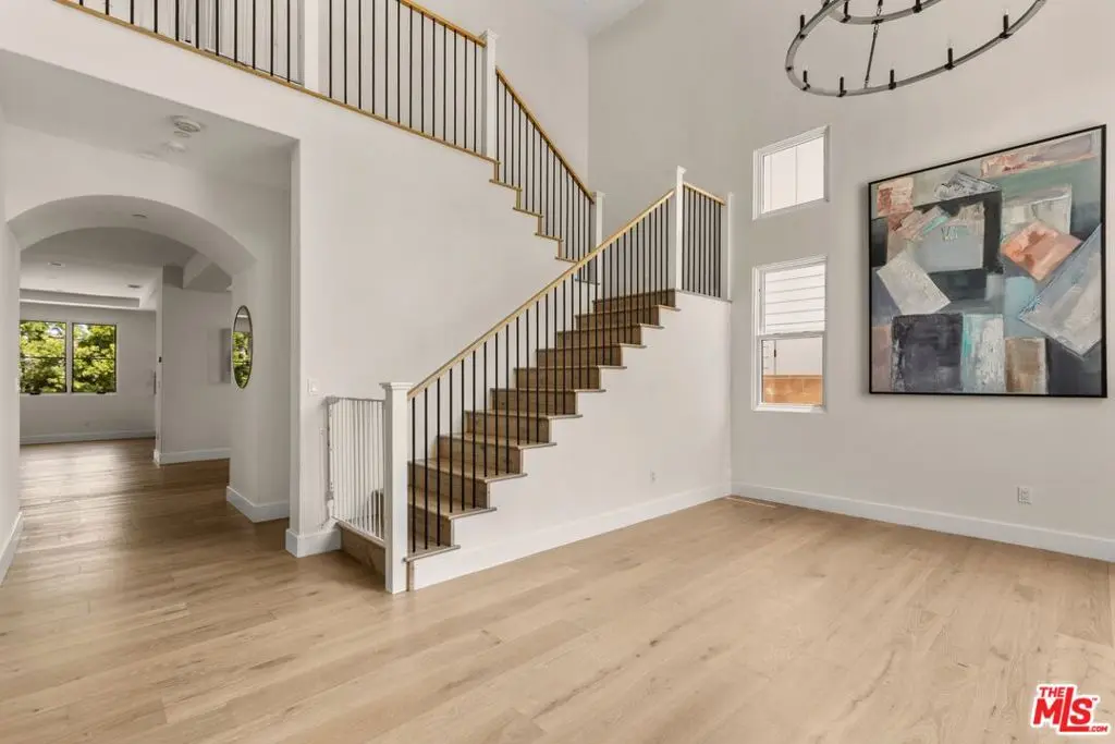 Single Family Residence for rent at 3812 Marcia Court, Culver City, CA featuring 5 beds and 5 baths
