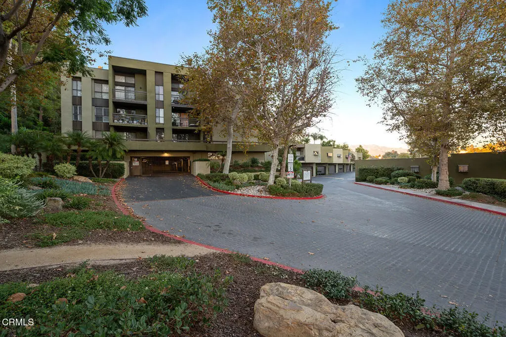 Condominium for sale at 898 Temple Terrace 322, Los Angeles, CA featuring 2 beds and 1 bath