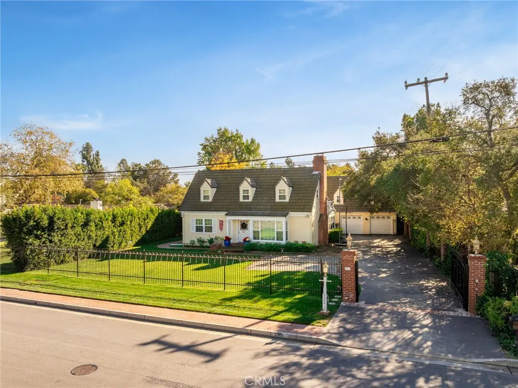 Single Family Residence for sale at 2964 Lombardy, Pasadena, CA featuring 4 beds and 3 baths