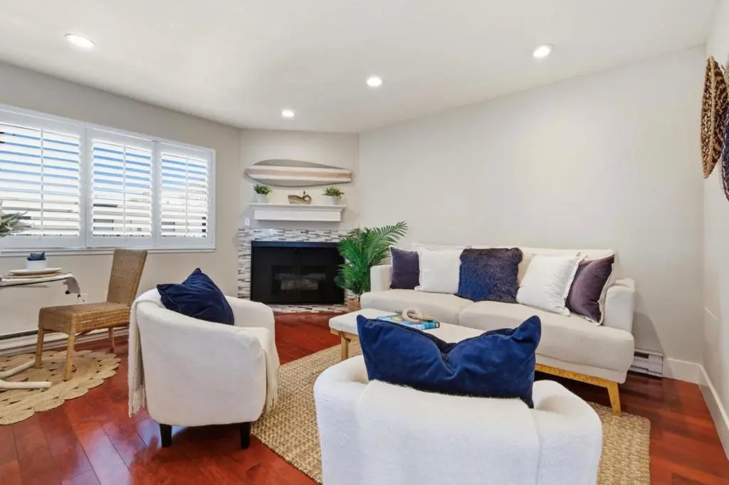 Condominium for sale at 815 Balboa Avenue 310, Capitola, CA featuring 2 beds and 1 bath