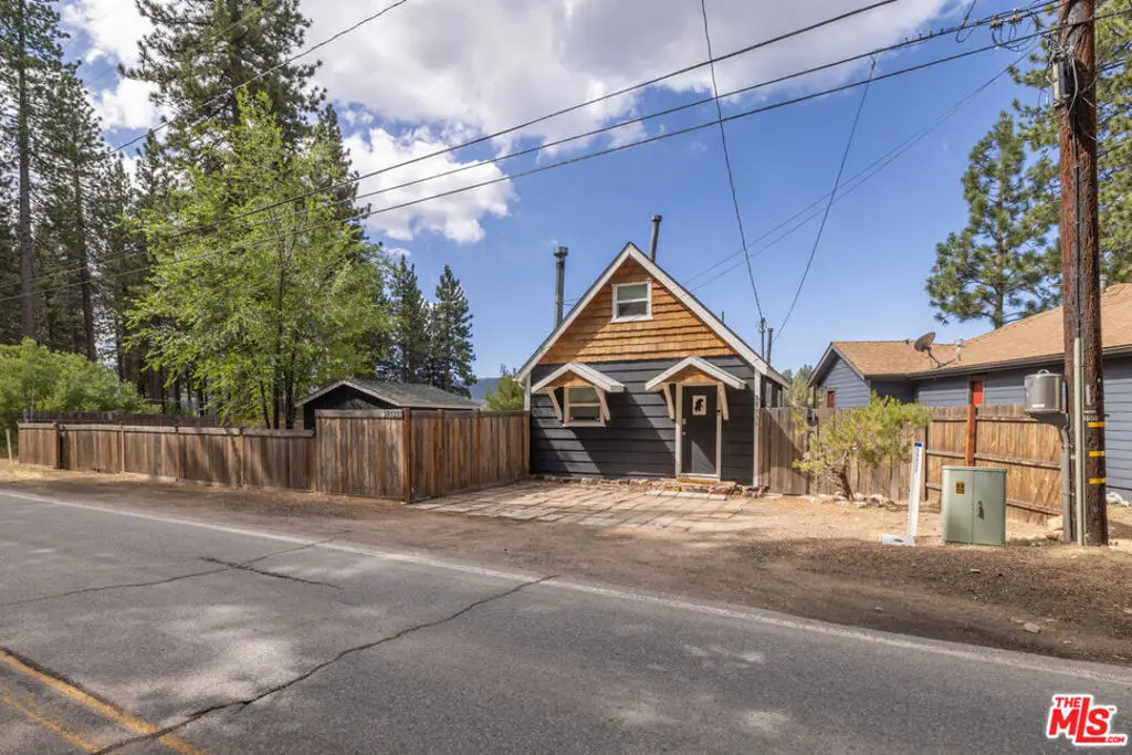 39535 N Shore Drive, Fawnskin, CA — listing photo 1
