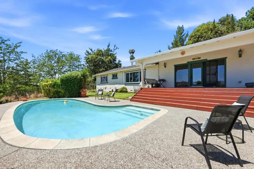 14160 Lesley Lane, San Martin, CA — listing photo 1