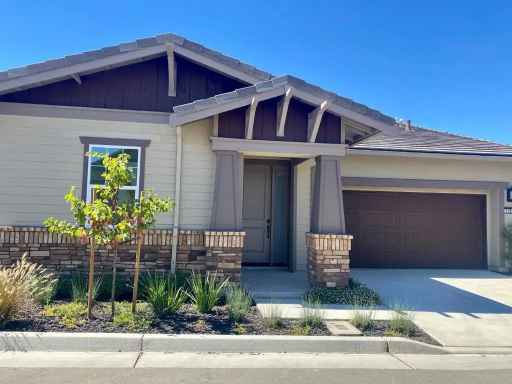 Single Family Residence for sale at 2106 White Oak Drive, Hollister, CA featuring 2 beds and 2 baths