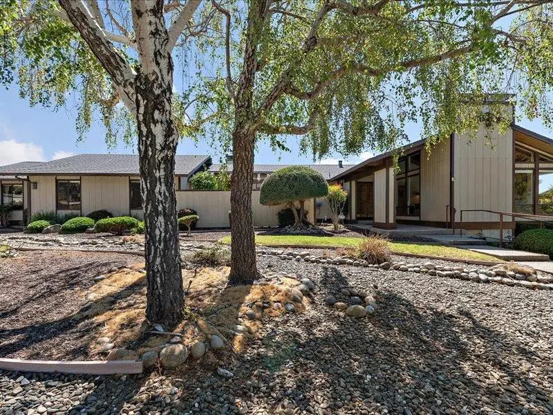 1176 Tournament Drive, Hillsborough, CA — listing photo 1