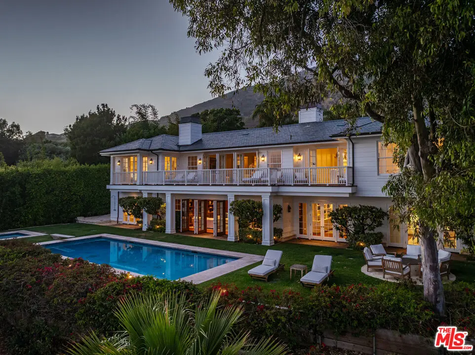 Single Family Residence for rent at 32300 Pacific Coast Highway, Malibu, CA featuring 8 beds and 10 baths