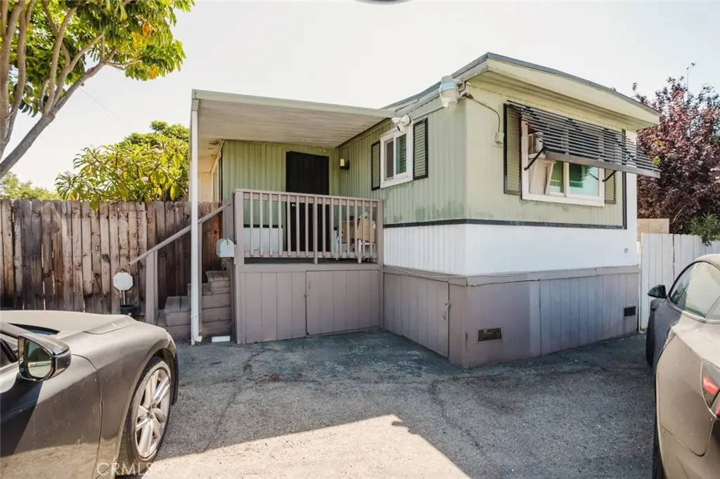 4400 Holt Boulevard 37, Montclair, CA — listing photo 1